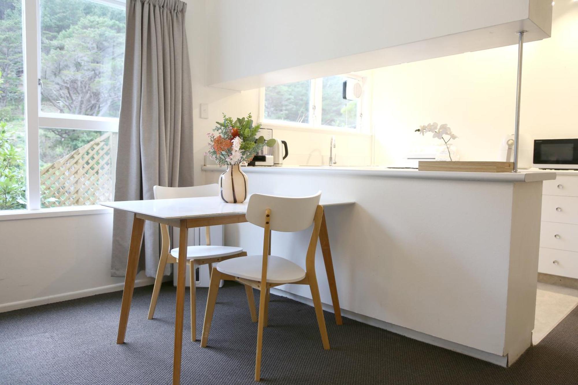 Skyline Haven - Entire Apartment - Free Parking, Espresso, Netflix - 15M To Cbd, Stadium, Ferry ويلينغتون المظهر الخارجي الصورة